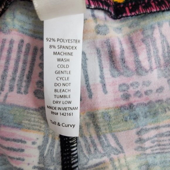 Lularoe TC Legging Women Plus Tall Curvy Pink NWOT - Picture 2 of 6